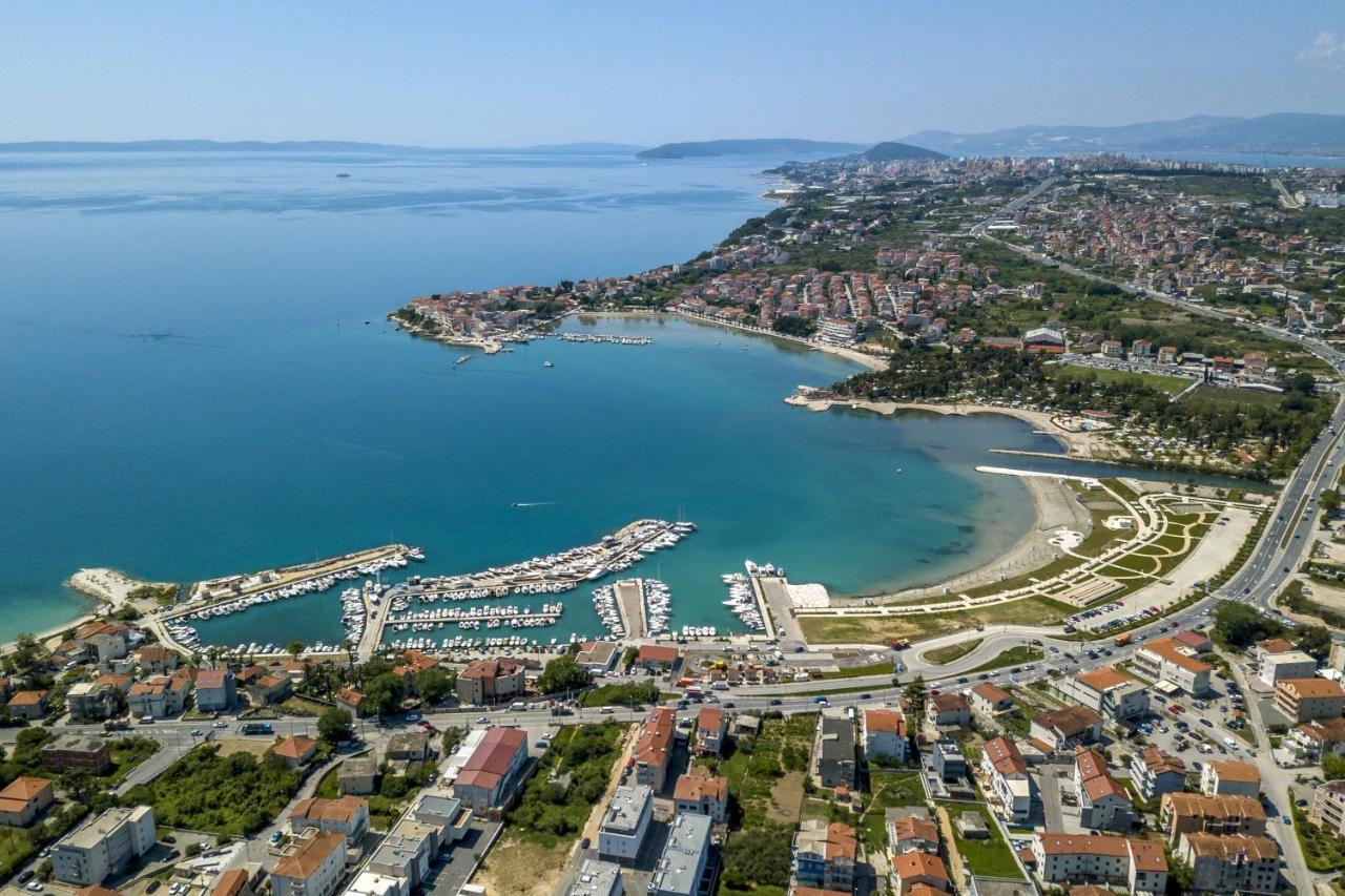 Apartments By The Sea Podstrana, Split - 19987 ภายนอก รูปภาพ